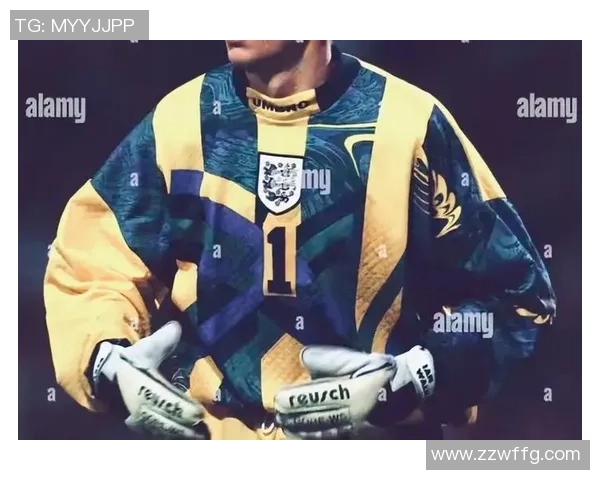 你能通过一张照片猜出是哪位传奇足球巨星吗